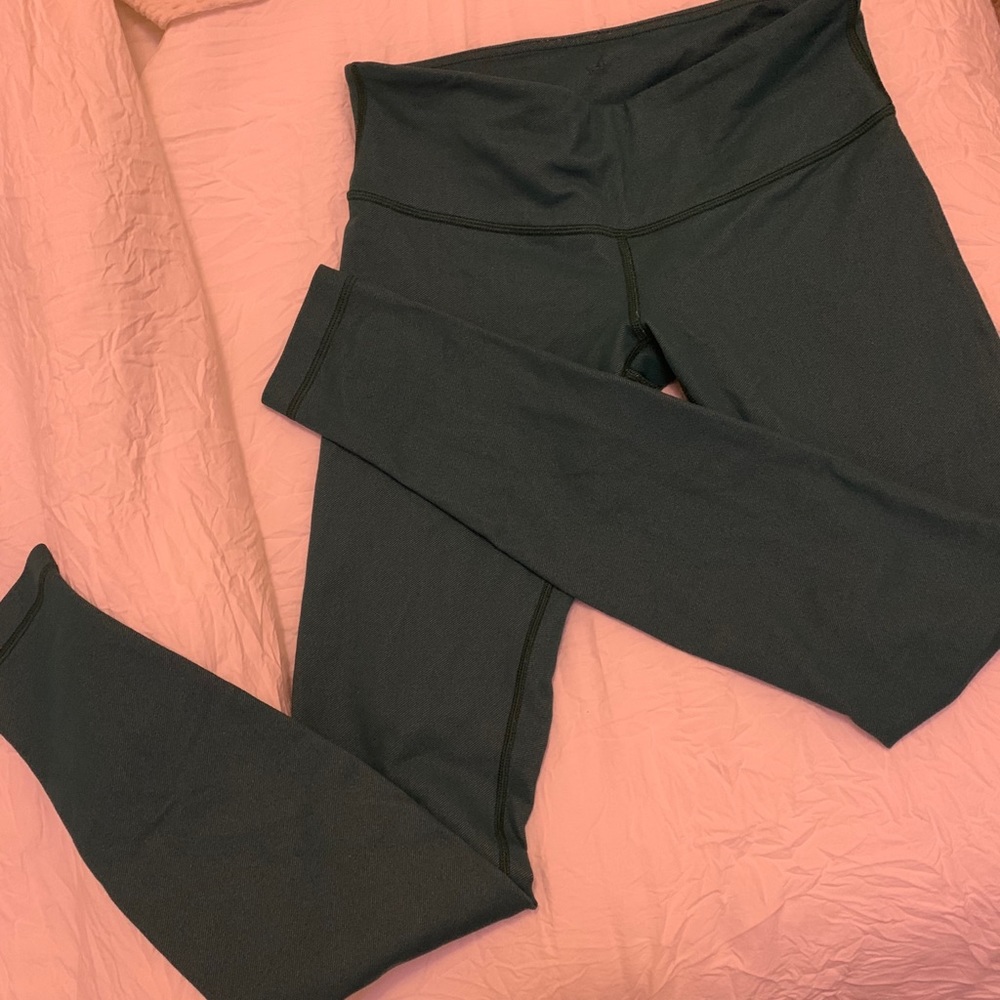 Size 6 blue lululemon leggings
